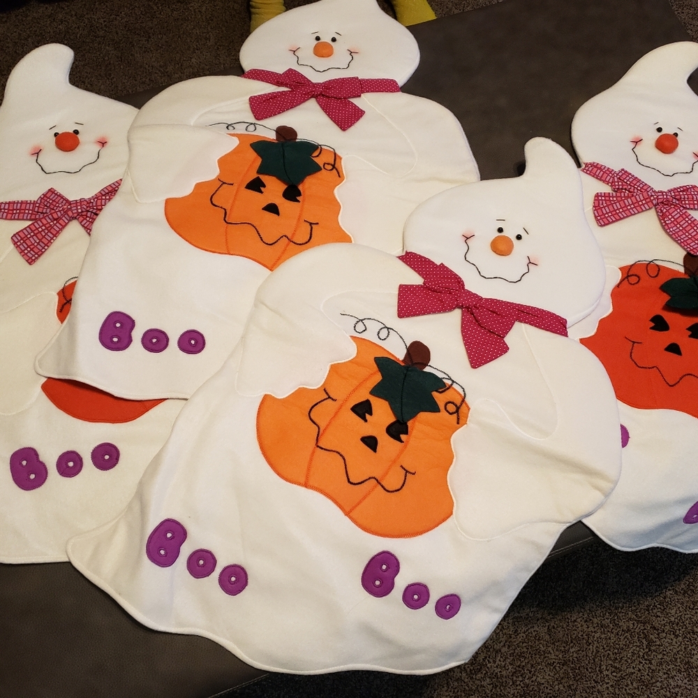 4  Halloween  Chair  Back covers